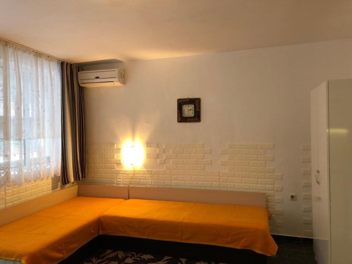 Ferienwohnung Боксониера Georgi Georgiev Warna Exterior foto